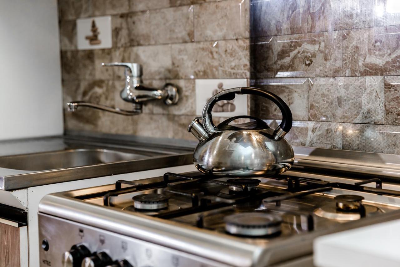Comfortable House On Marjanishvili Tbilisi ภายนอก รูปภาพ
